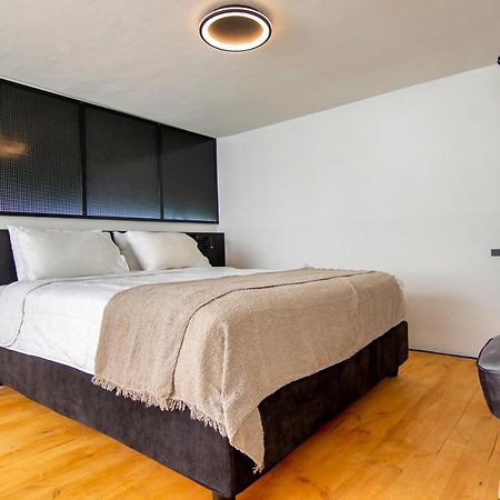 Appartement Luxury Loft In The Center à Rhodes City Extérieur photo